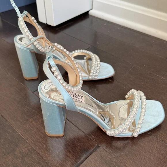 WORN ONCE Badgley Mischka Feisty Pearl Block Heels - Picture 13 of 15